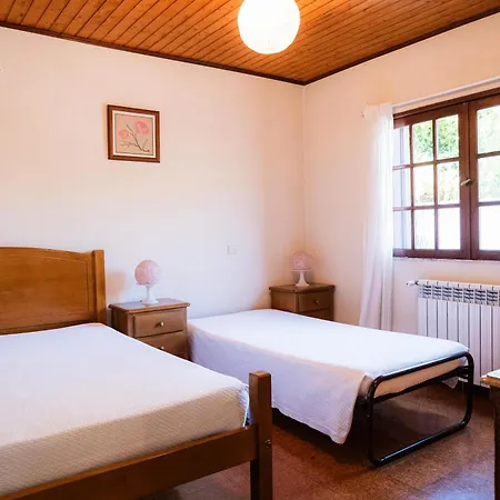 Casa Montanha Geres Κατάλυμα σε φάρμα Campo do Geres