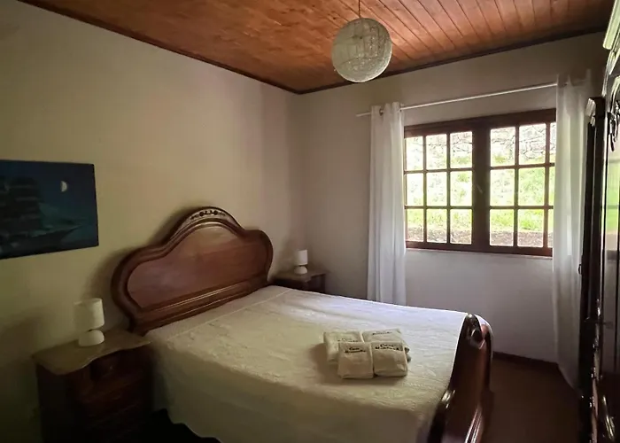 Casa Montanha Geres Κατάλυμα σε φάρμα *