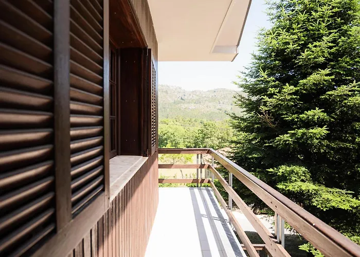 Casa Montanha Geres Lantgård Campo do Geres