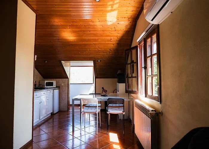 Casa Montanha Geres Κατάλυμα σε φάρμα