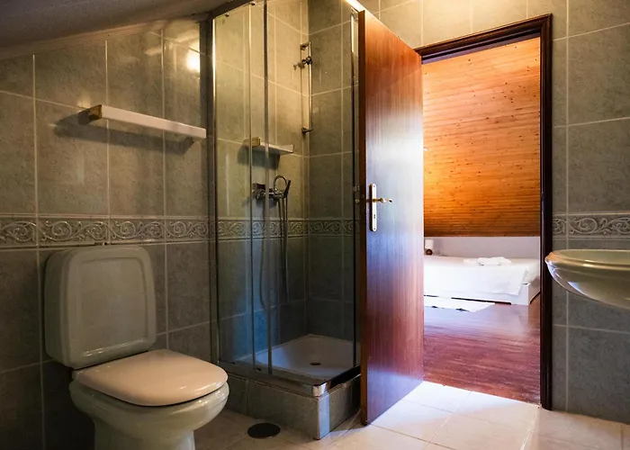 Casa Montanha Geres Lantgård *