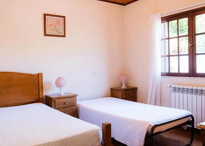 Casa Montanha Geres Κατάλυμα σε φάρμα Campo do Geres